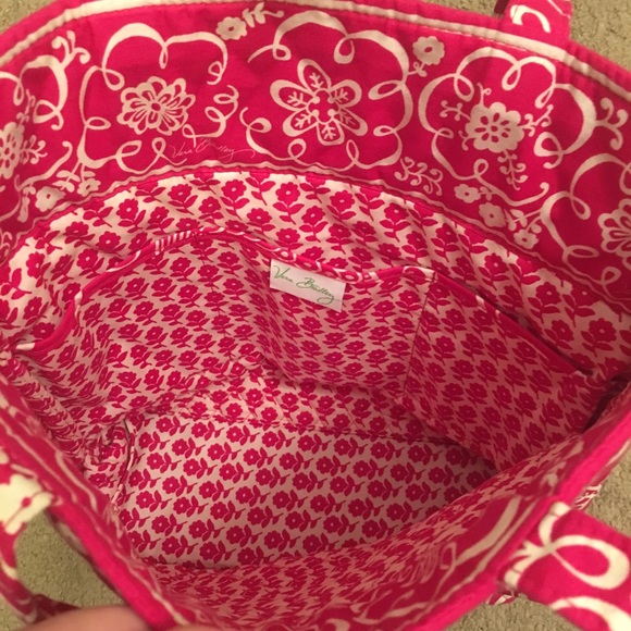 Vera Bradley Tote - Picture 3 of 7
